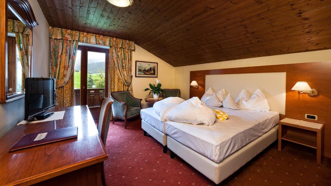 Sporthotel Fichtenhof Maranza Room photo