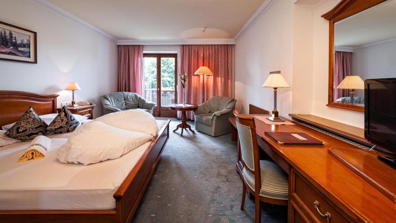 Sporthotel Fichtenhof Maranza Exterior photo